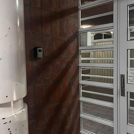 Apartamento Pacifico Suites Centro Bahía Blanca Kültér fotó